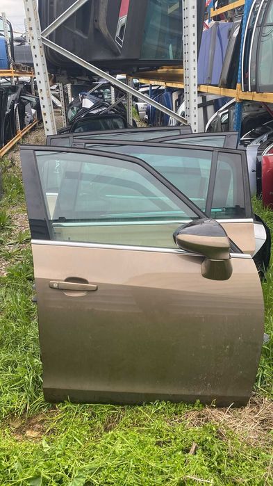 Usa stanga-dreapta fata, stanga-dreapta spate, Opel Zafira C, an 2014