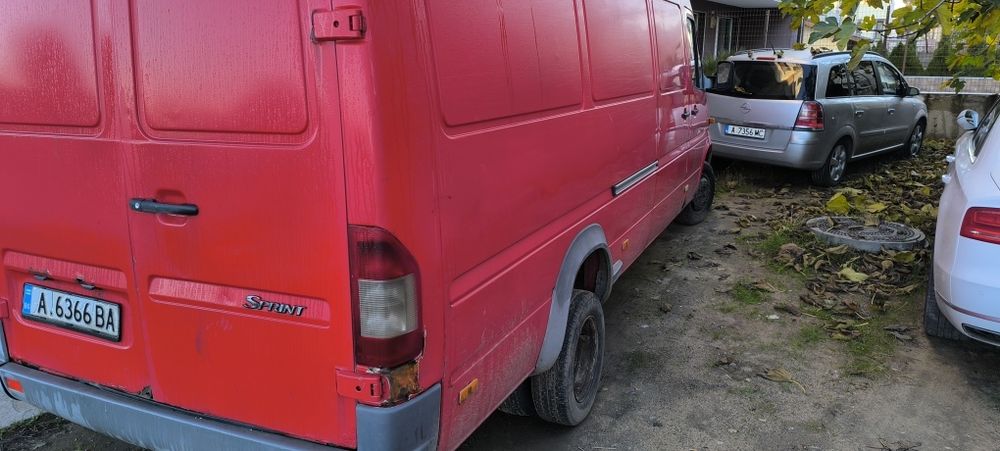 МоделMercedes-Benz 412