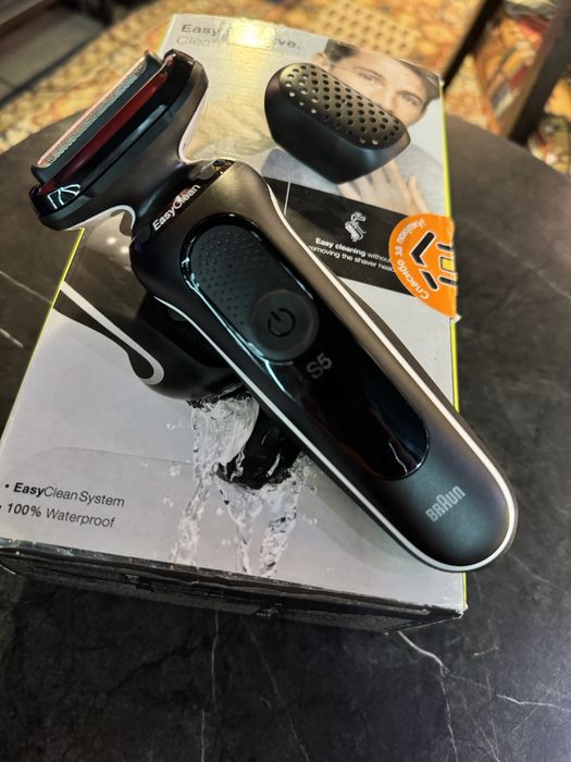 Бритва мужская Braun