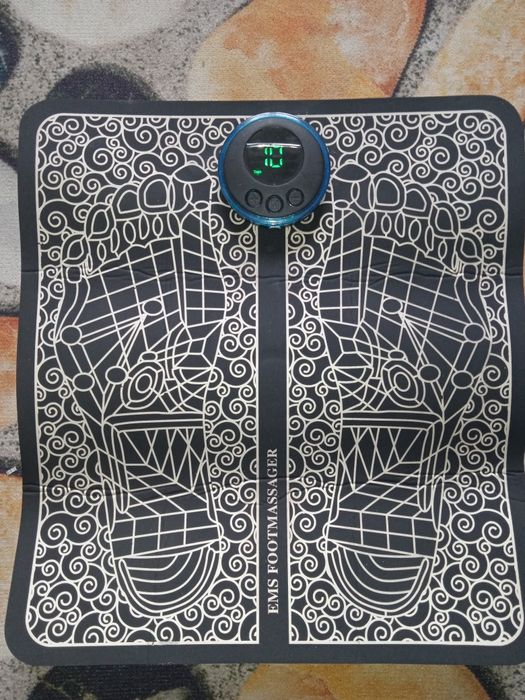 Импульсный массажёр для ног