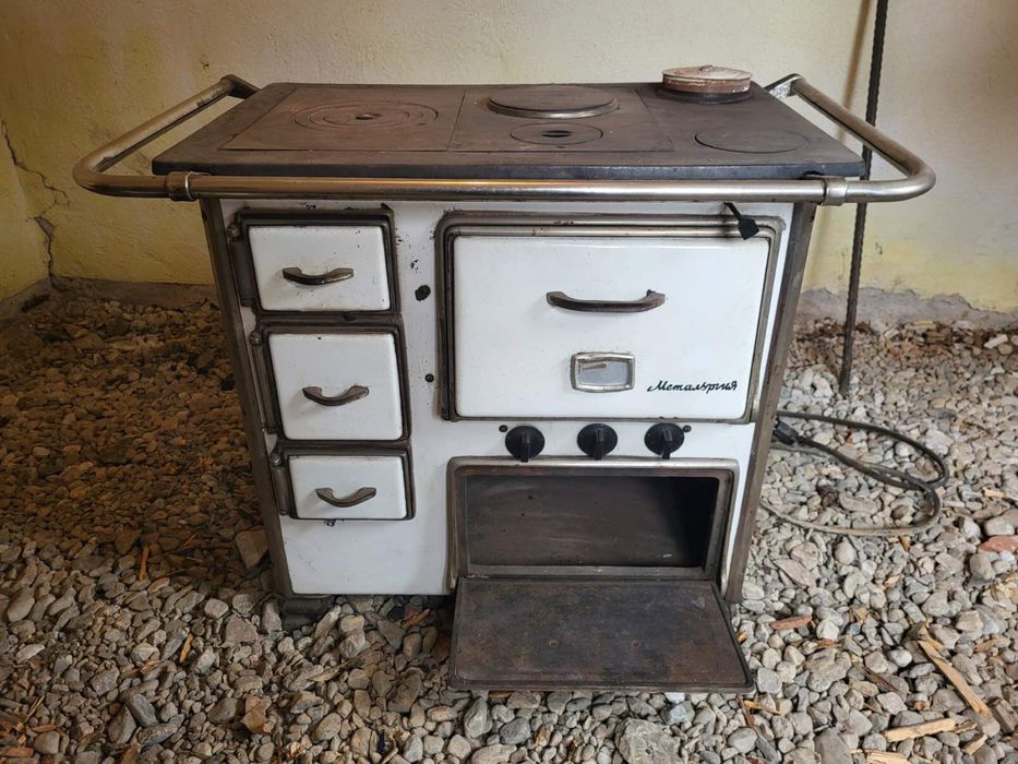 Печка на дърва и ток Металургия