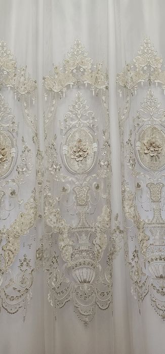 Продаю роскошные авторские шторы в идеальном состоянии