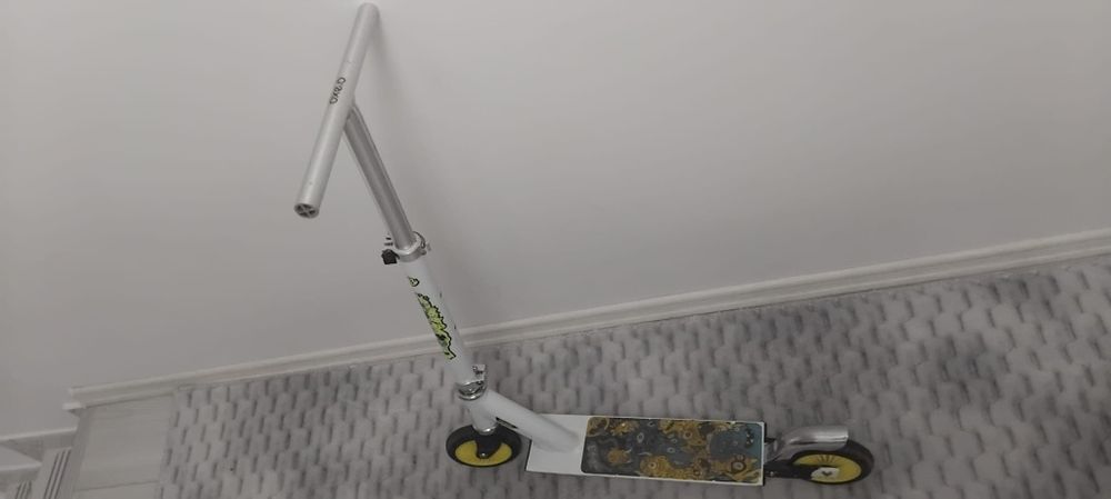 Set mișcare / aer liber: Bicicletă Venti + 2 Trotinete (Oxelo & Pliabilă) + Pennyboard