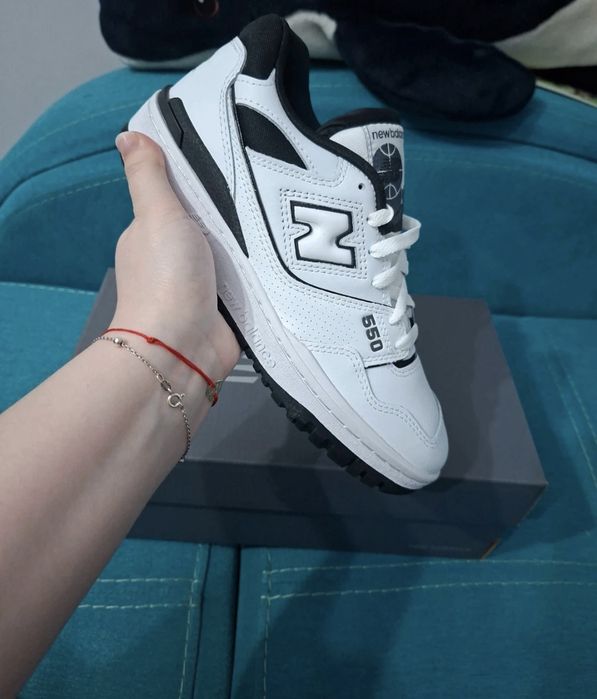 Adidași  New Balance 550