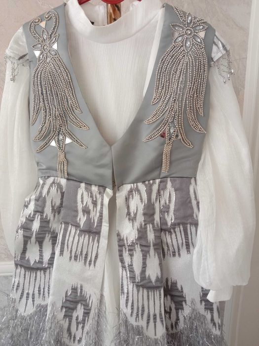 Qizlar bazmi uchun ansambl