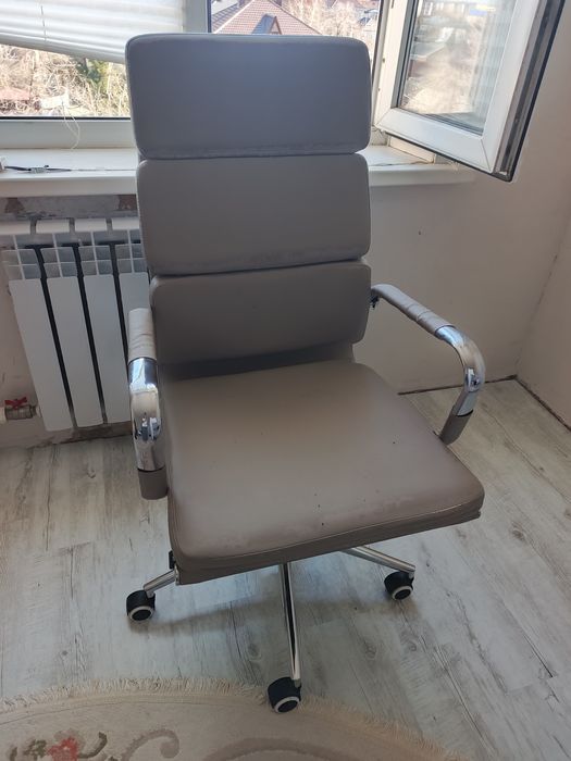 Компъютерное кресло