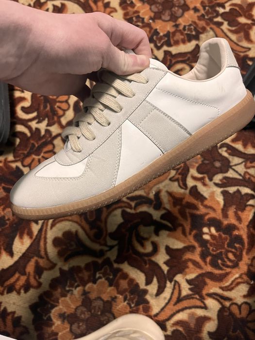 Кроссовки продам