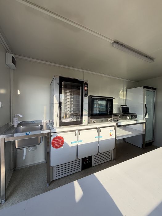 Rulote Comerciale Street Food, Rotiserie, Gogosi In Stoc Si La Comanda