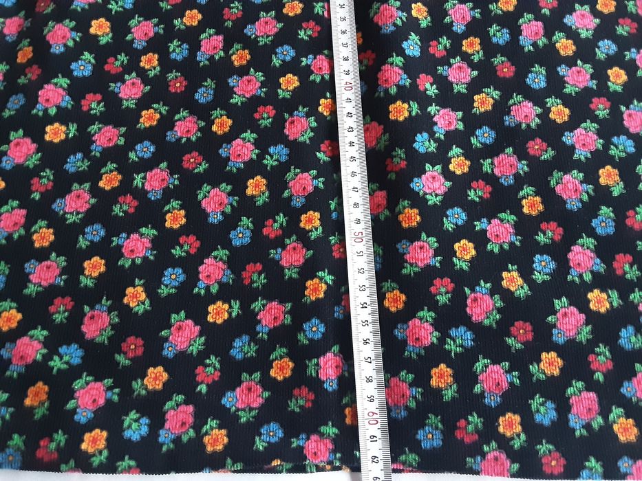 Дамски поли за сезона