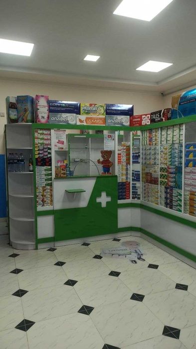 Apteka ushın stelajlar satıladı!