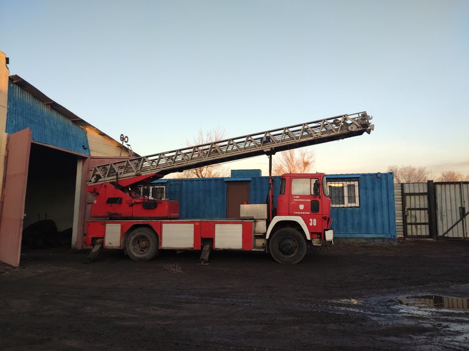 Продам Автовышку