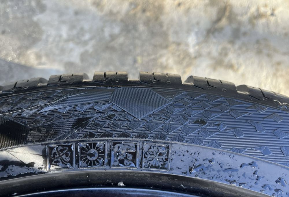 Jante golf 7 + anvelope 225/40R18 235/40R18 M+S