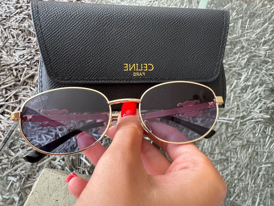 Чисто нови очила