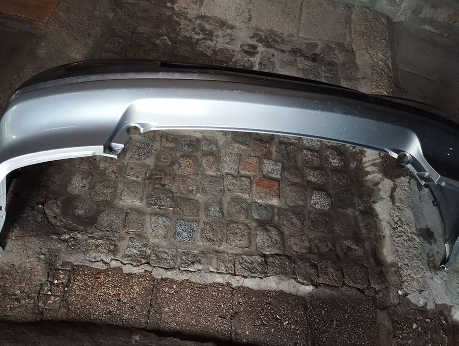 Задна броня за Митсубиши аутлендър