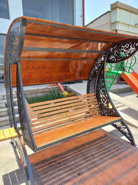 Качели металлические