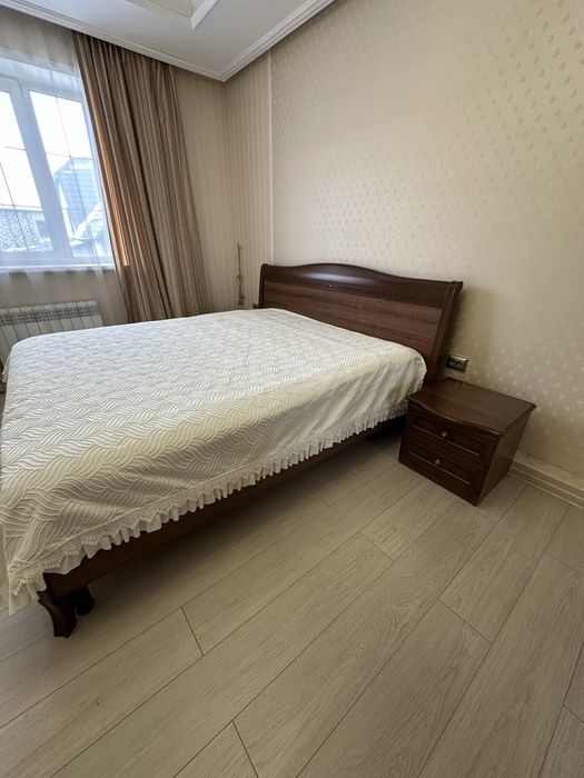 Продам двухпальнию кровать