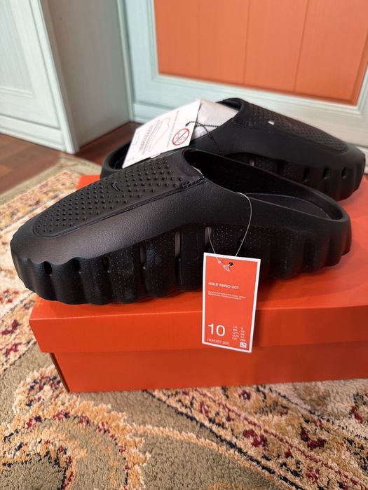 Nike mind 001 black