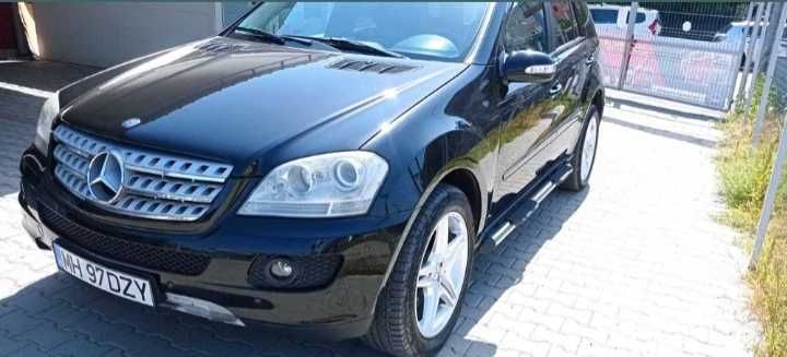 Vand sau schimb cu 8+1 Mercedes ml 320 2008