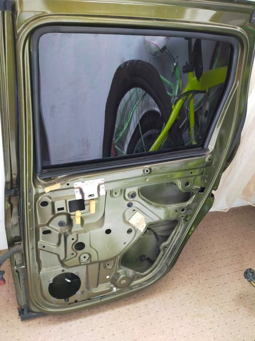 Кузовные детали RENAULT DUSTER