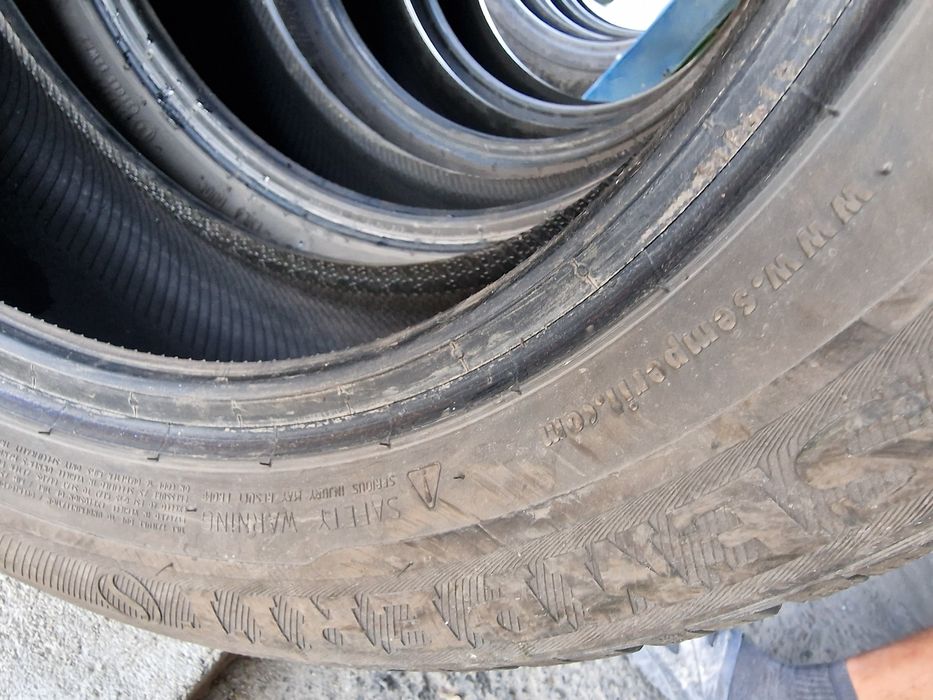 Anvelope 195/60R16 marca Semperit, M +S ,DOT 2020