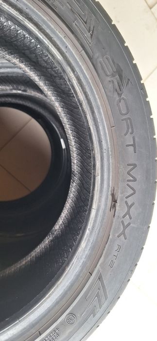 225 45 17 vara Dunlop 450 lei/lei setul