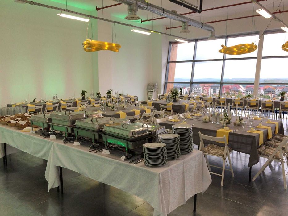 Inchiriere mese,scaune,logistica/vesela completa pentru evenimente