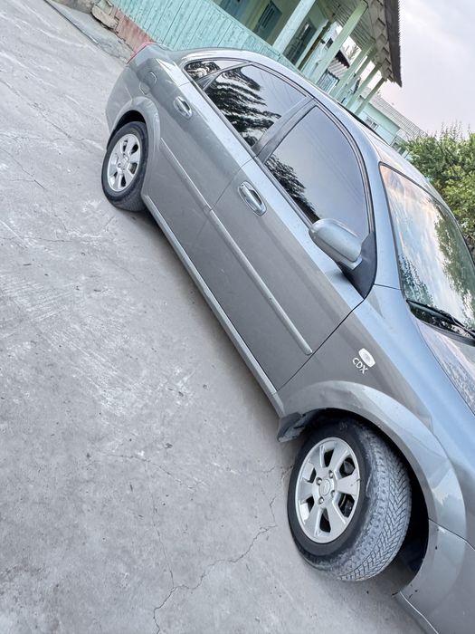 Lacetti 1.6 at yurishlari chotki