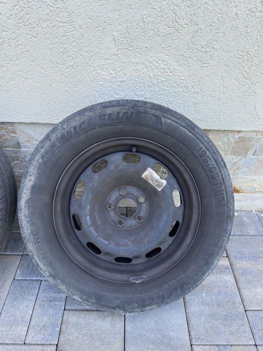 Set 2 jante+cauciucuri - Jante R15 5x100 + Cauciucuri de vara (195/65/15)