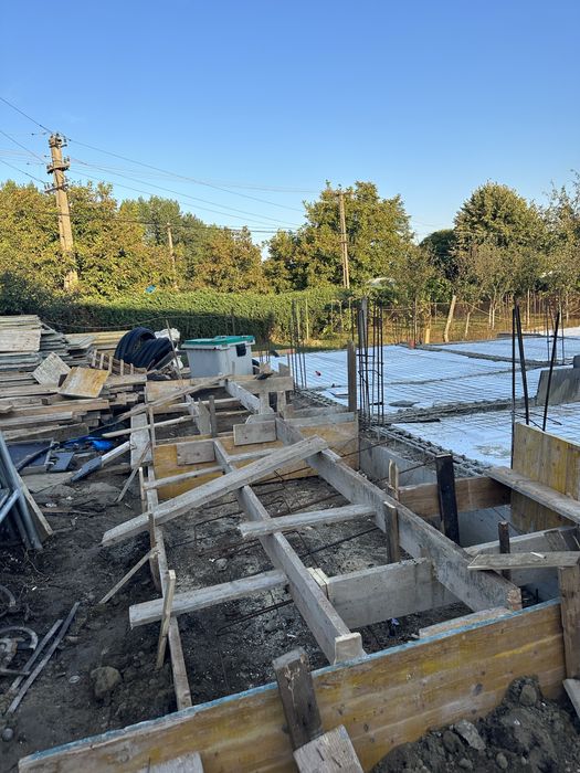Executam lucrari de constructii