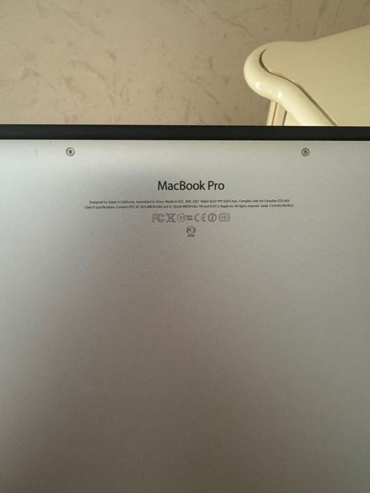 Macbook - Ноутбук