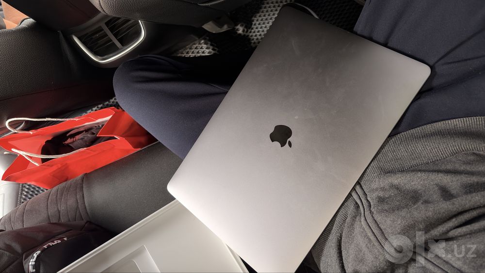 MacBook Pro i9 ideal