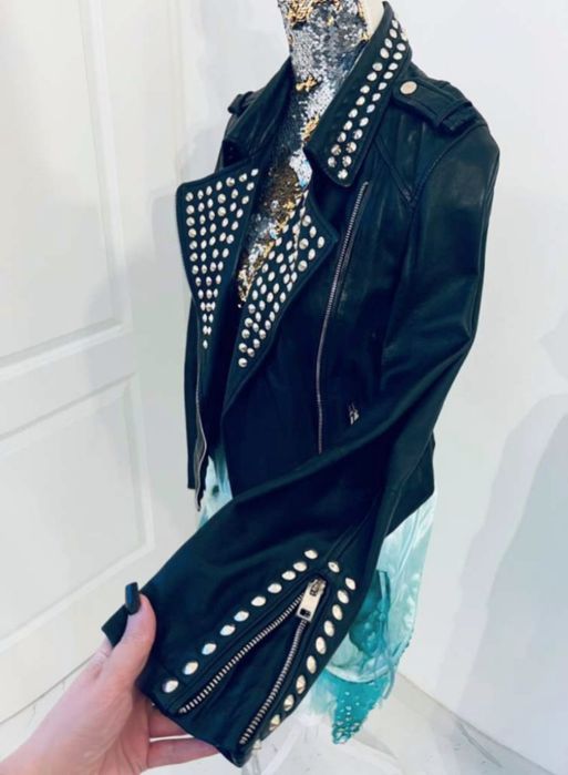 Уникат от естествена кожа