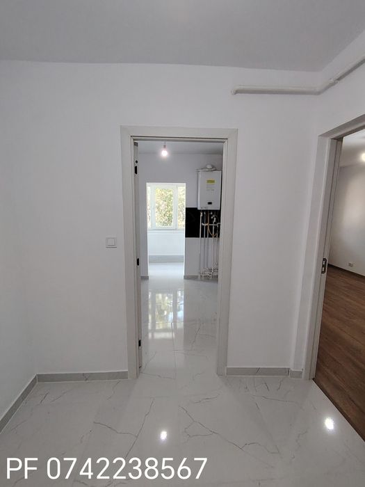 PF vand apartament 2 camere decomandat