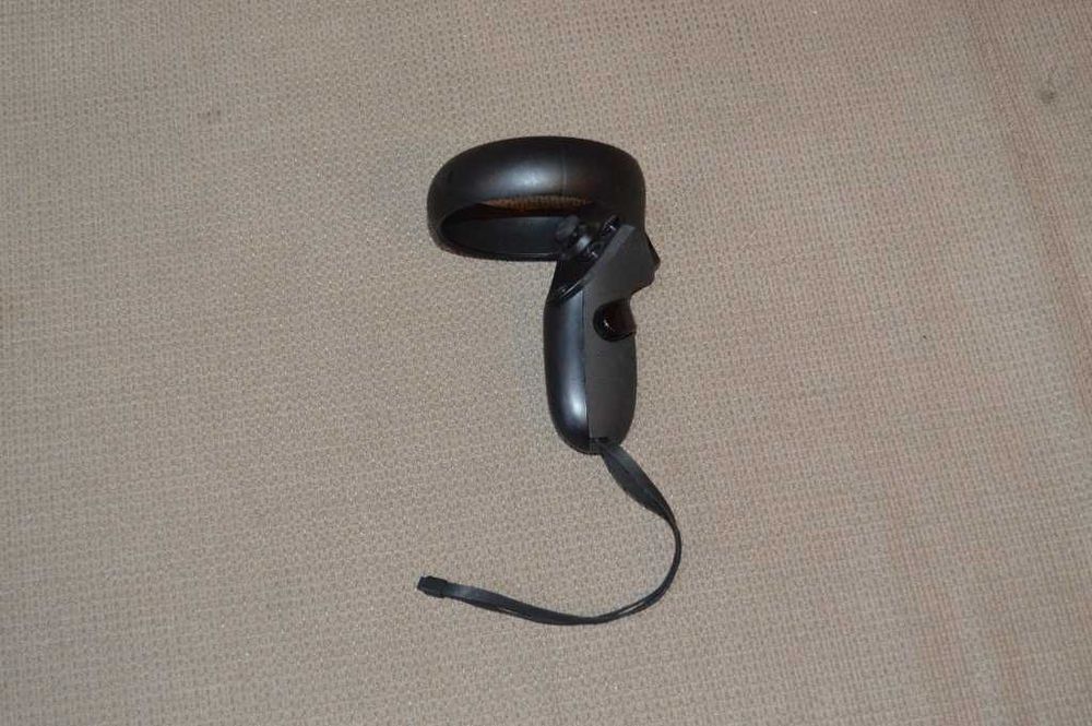 Oculus Quest 1 M1-BL (Oculus Rift S) VR Touch Controller - stanga