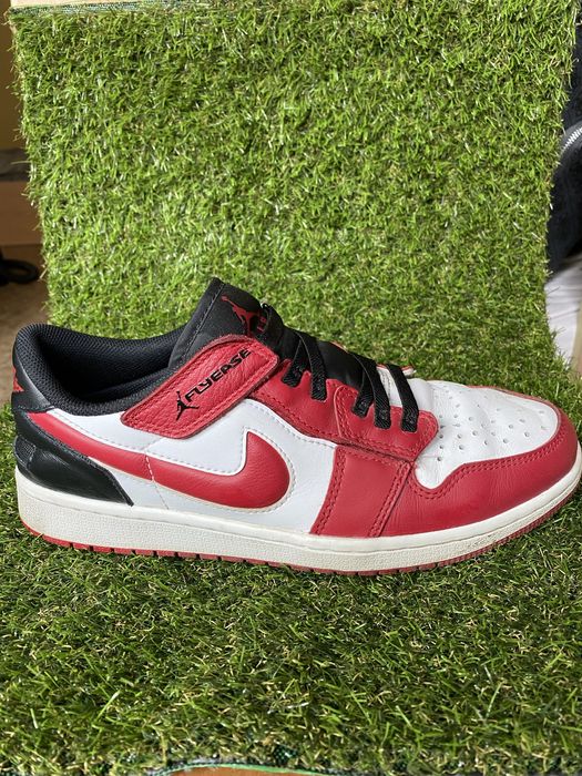 Обувки Nike Air Jordan 1 Low Flyease