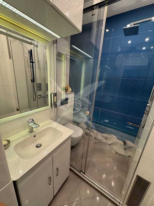 Дава се под наем Тристаен апартамент в София, Младост 1 - 78 кв.м за 1000 € - Снимка #13