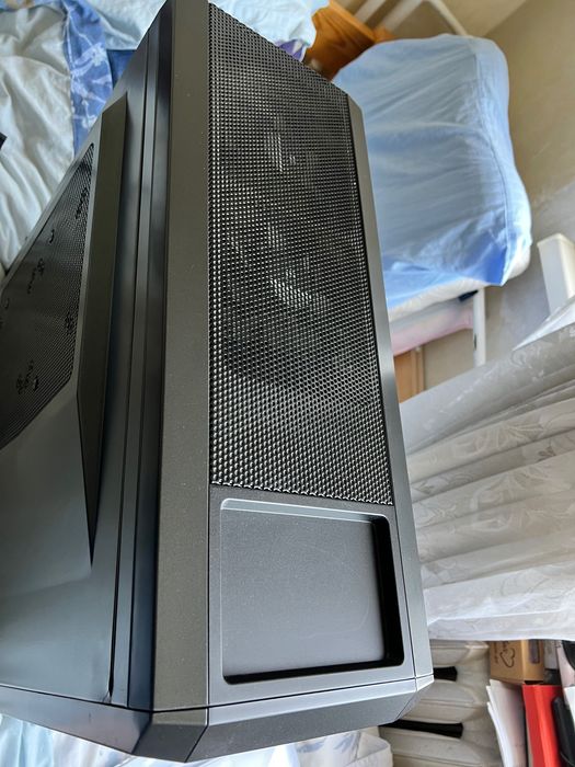 Gaming PC + LG 144Hz Monitor