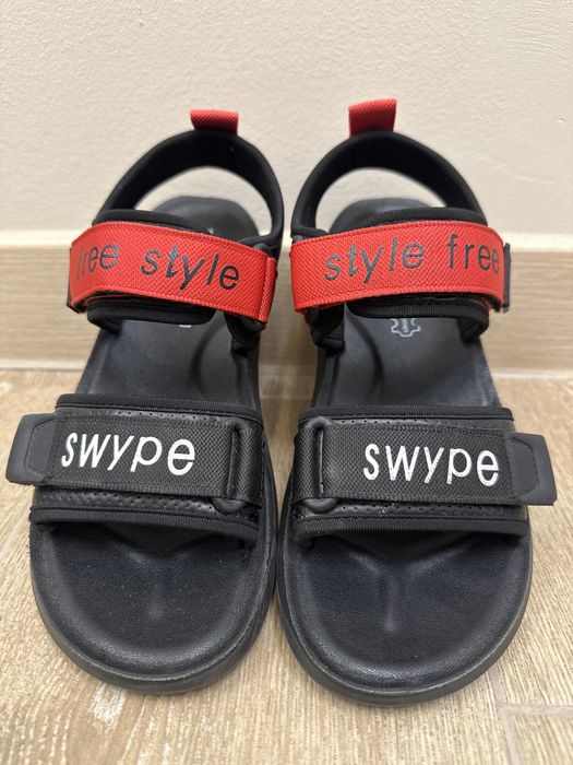 Летняя обувь. Сандалии. 36 размер.