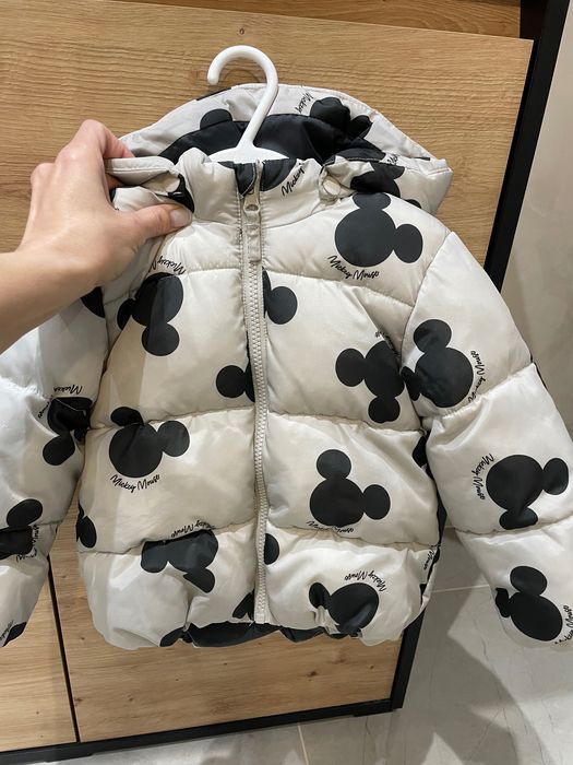 Зимно яке Мики Маус H&M