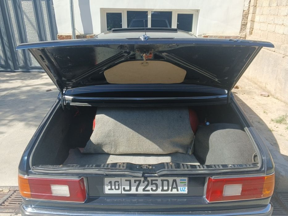 Bmw 728 sotiladi e23