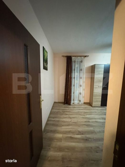 Apartament 2 camere, decomandat, parcare, zona Teilor