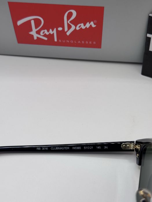 Ochelari de soare Ray Ban 3016 ClubMaster W0365