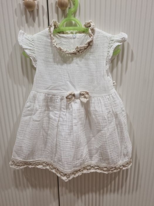 Дрешки за момиче