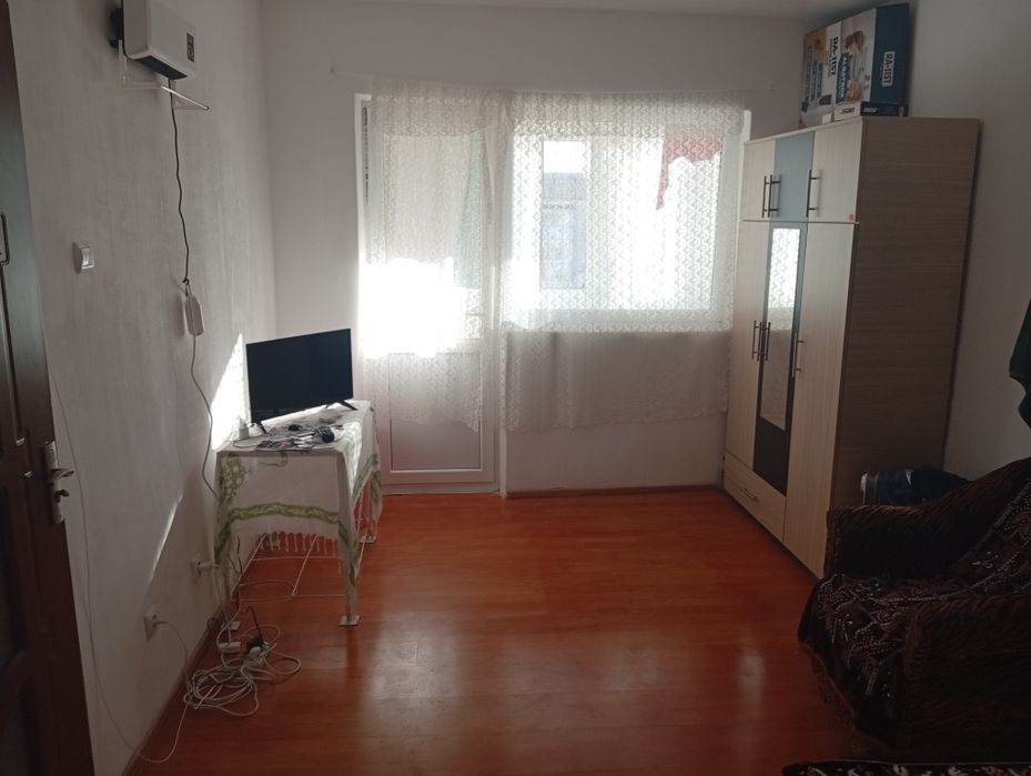 Garsoniera de inchiriat