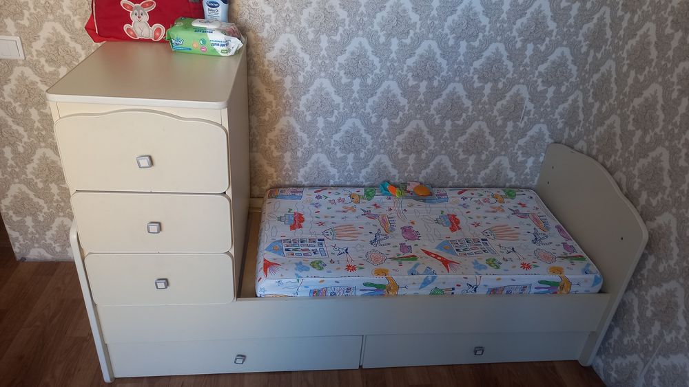 Детская кровать 2 в 1