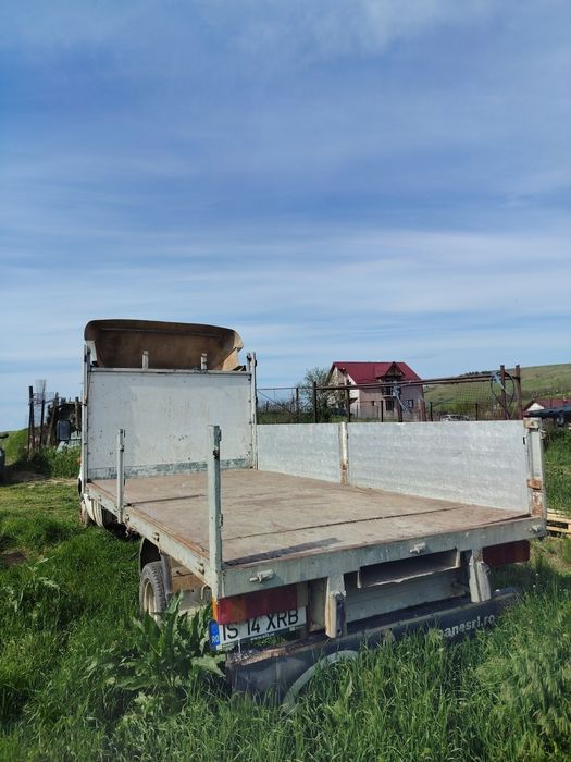 Mercedes-Benz Sprinter  413