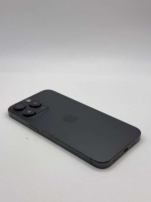 Magazin vinde iphone 15 pro max 256gb 87% garantie