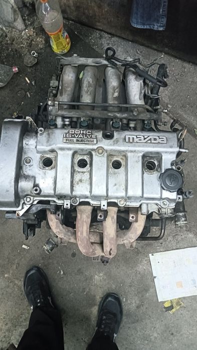 Mazda Cronos 2 .0