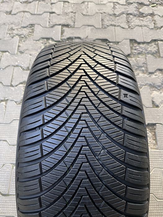 Kumho 235/50R18