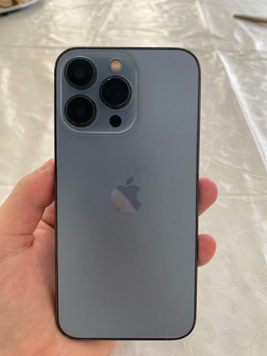 продается iphone 13 pro